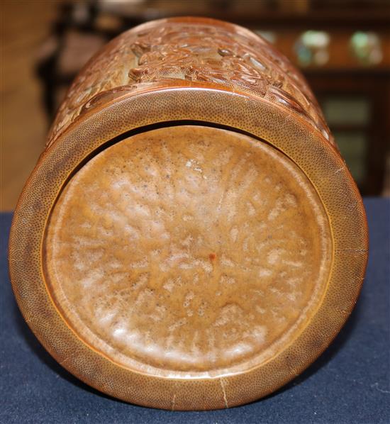 A Chinese bamboo brush pot, Bitong, 16.5cm